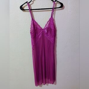 Wacoal Size XL Sheer Lace Slip Dress in Fuchsia